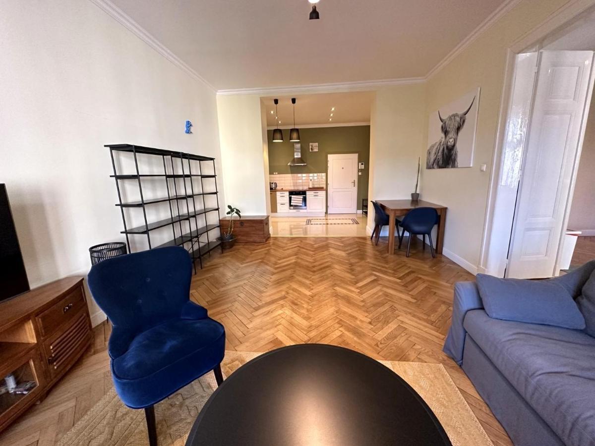ברטיסלאבה Gorkeho Apartment In City Centre מראה חיצוני תמונה